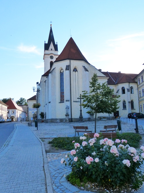 Kostel Panny Marie Královny a sv. Jiljí